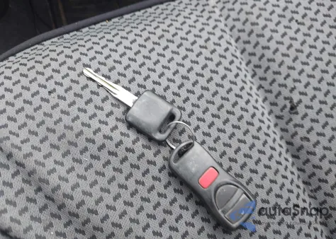 2009 Nissan Versa 1.8 S z USA, uszkodzony, nr VIN 3N1BC11E39L464113